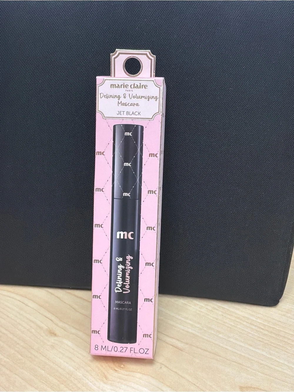 Defining & Volumizing Mascara - Jet Black,NIB